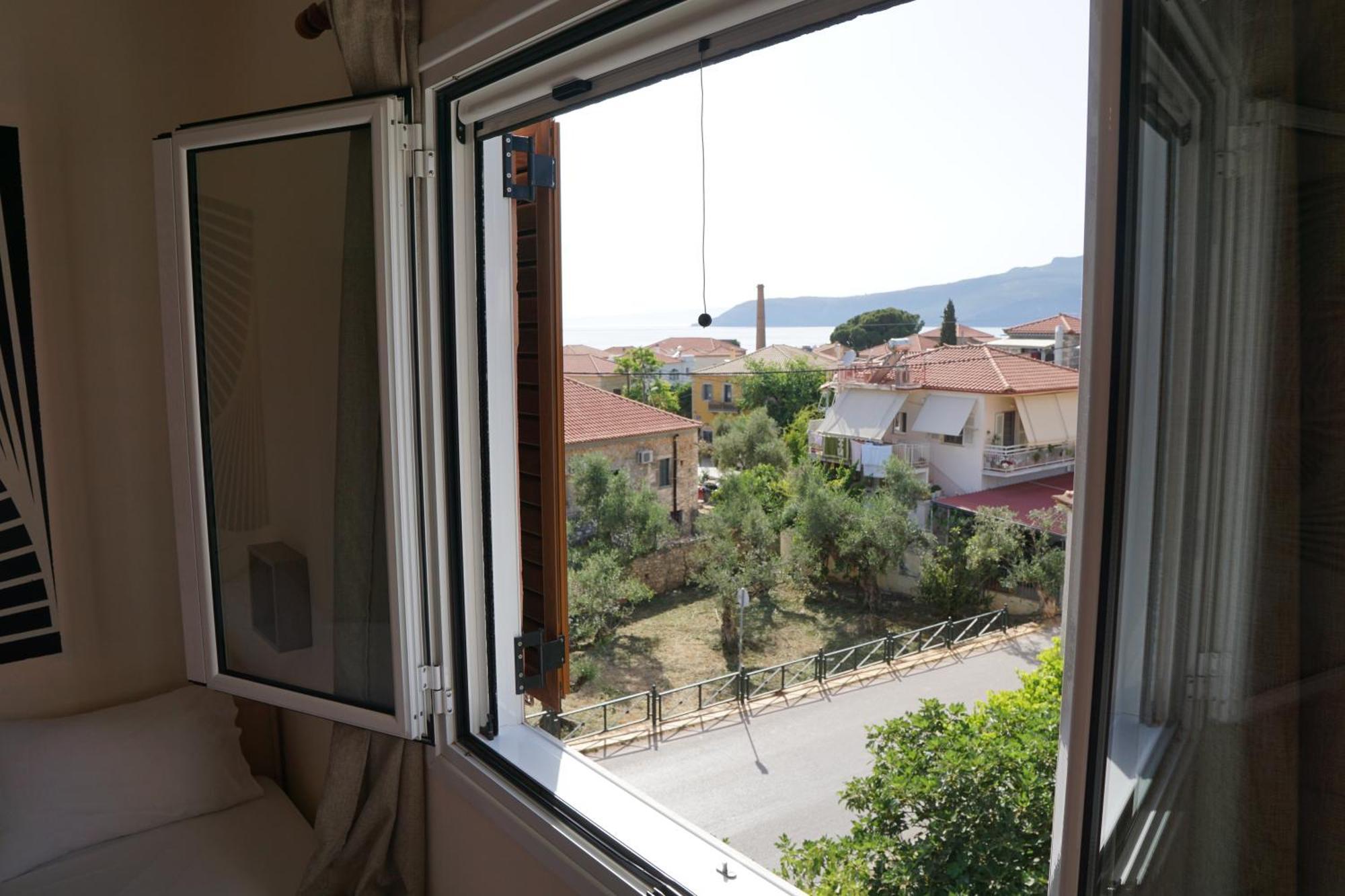 Sea And Sun Apartments 303 Ιδιωτικό Διαμέρισμα Kardhamili Eksteriør billede