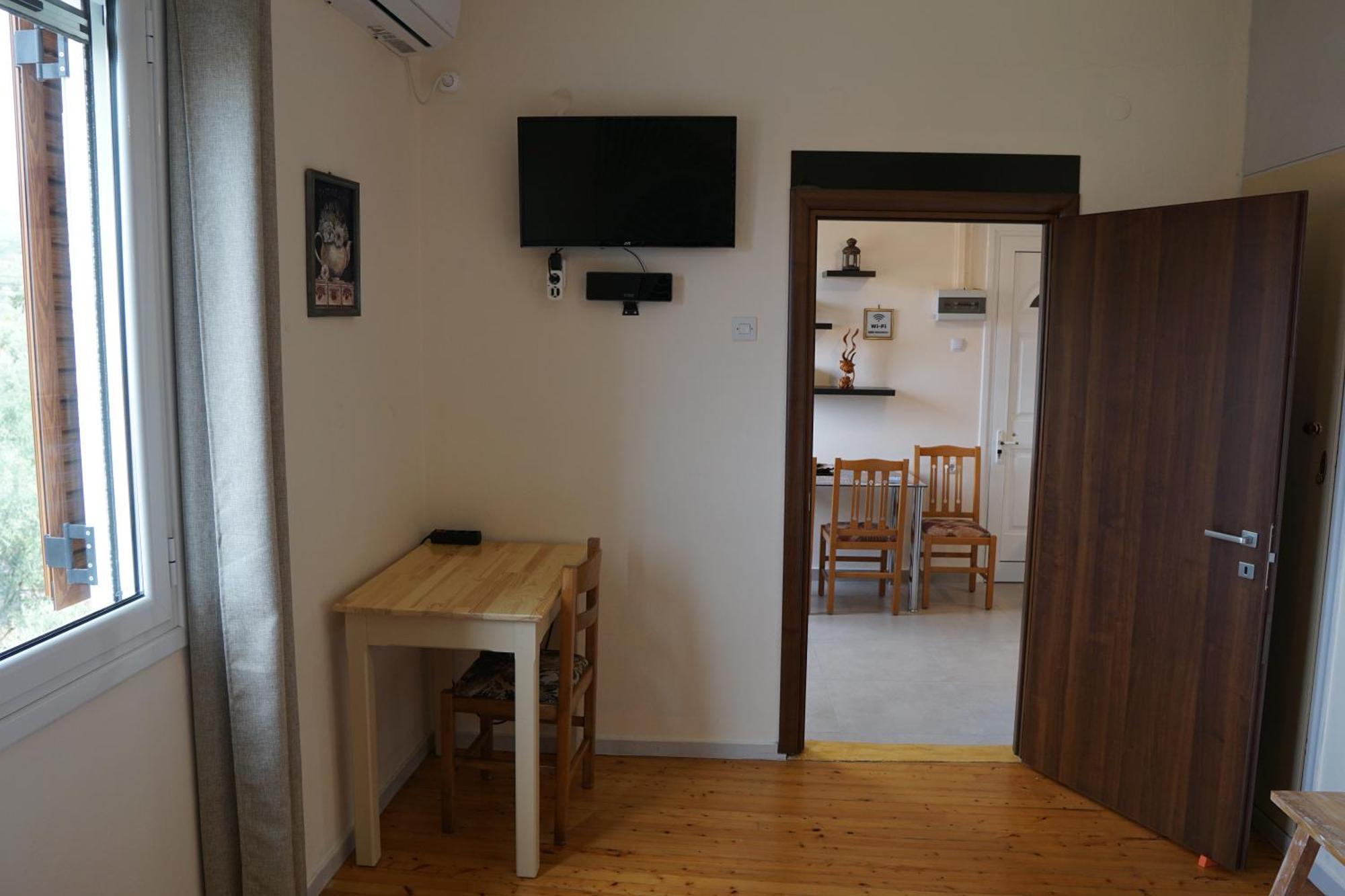 Sea And Sun Apartments 303 Ιδιωτικό Διαμέρισμα Kardhamili Eksteriør billede